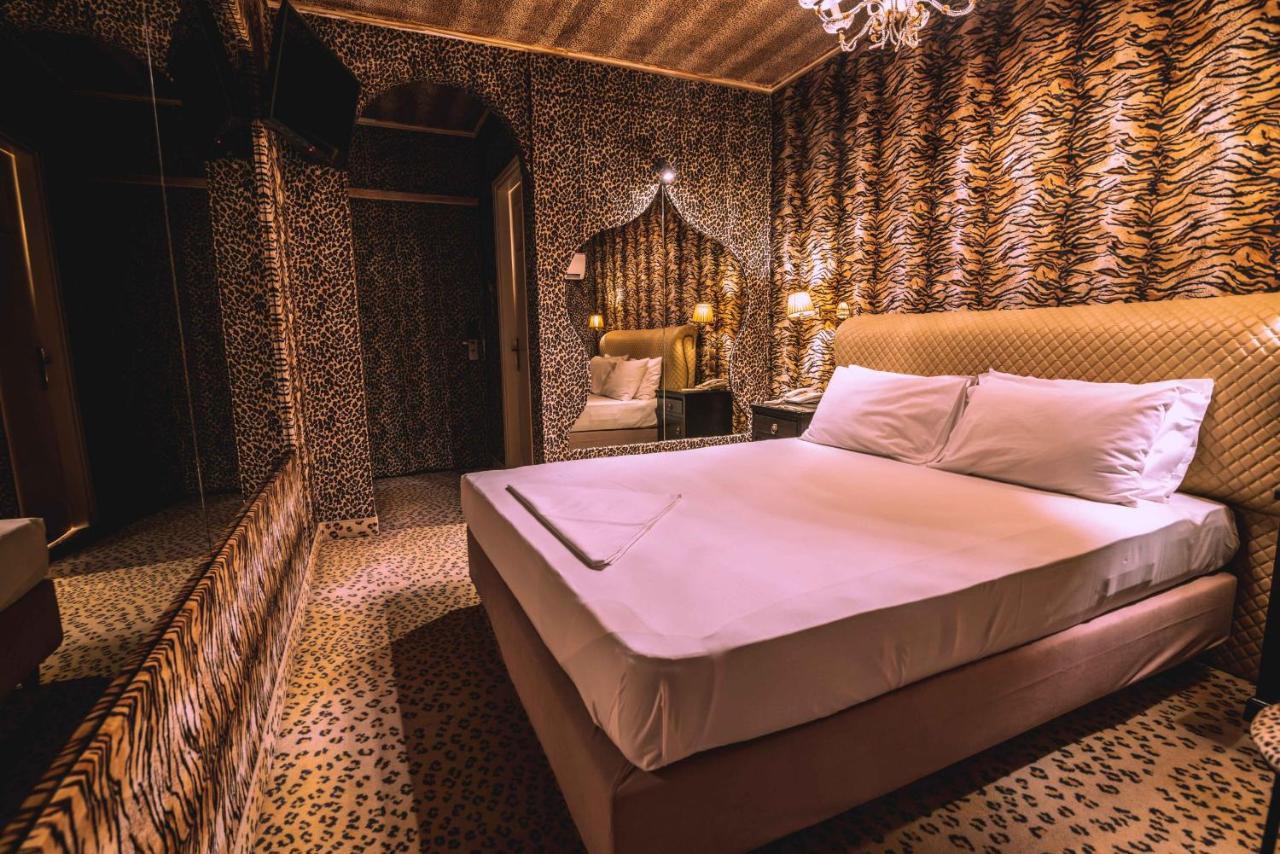 Ruby Rooms Kifisia - Adults Only Athén Kültér fotó