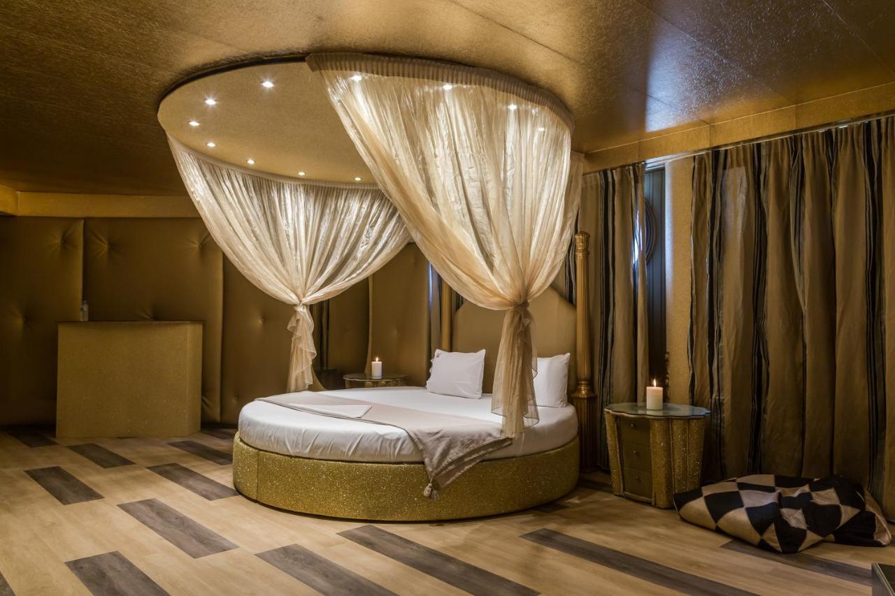 Ruby Rooms Kifisia - Adults Only Athén Kültér fotó
